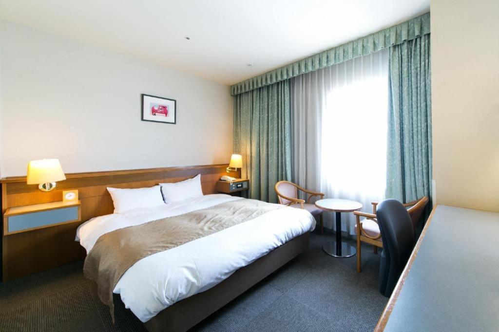 Pearl Hotel Ota Isesaki Экстерьер фото